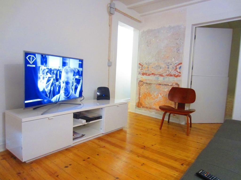 Largo Da Paz 24 Apartment Lisbon Luaran gambar